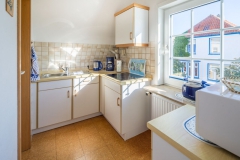 Whg_4_kuechenzeile